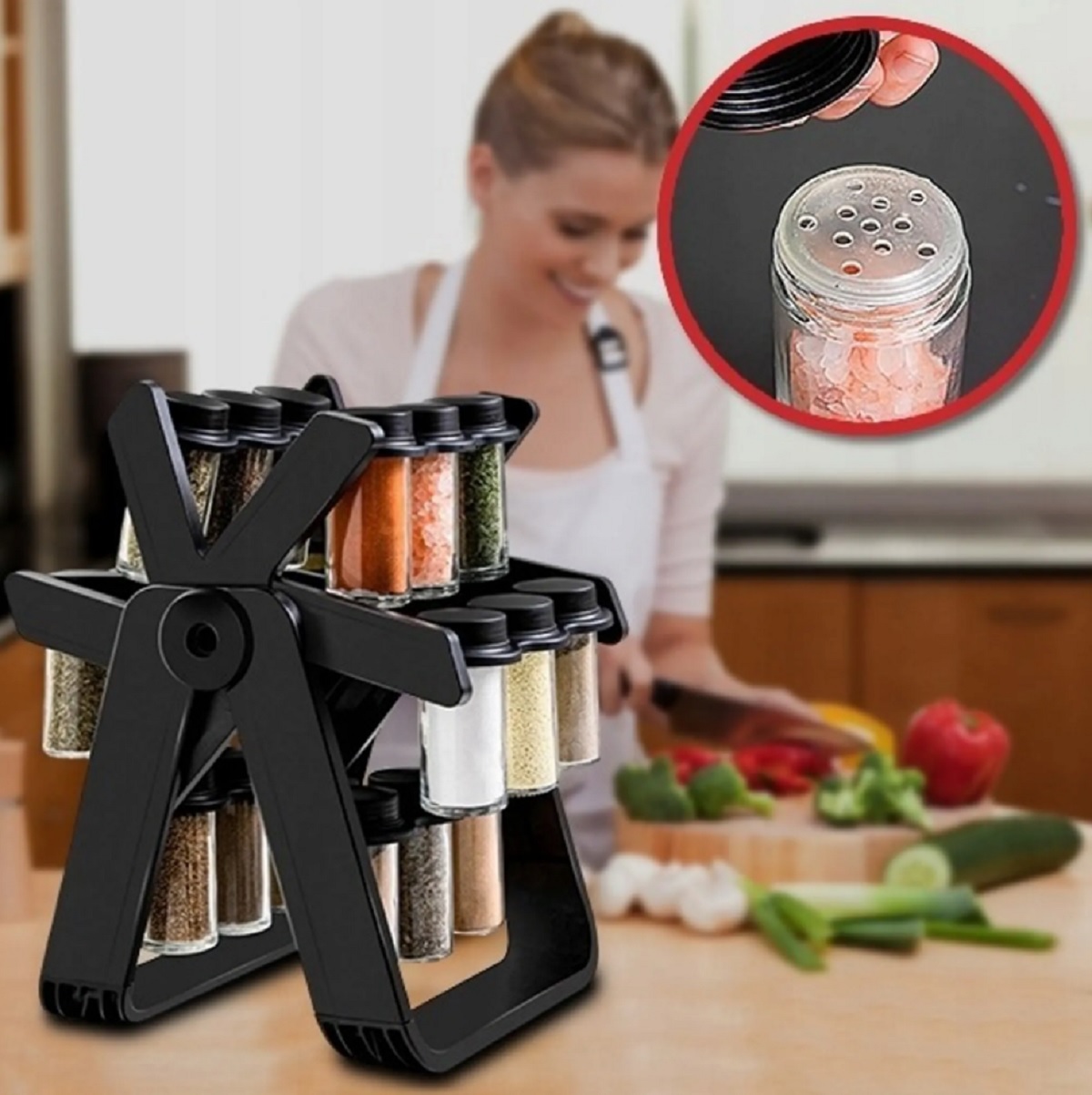 Užitočný otočný stojan na koreniny